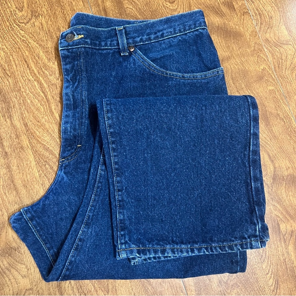 Lee Denim Men’s Medium Wash 100% Cotton Straight Denim Jeans Size 42